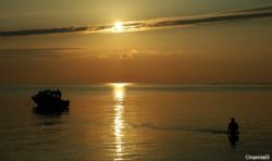 "Pulang" Taken in manado,Dive boatman leaves home after a... by Imran Ahmad 